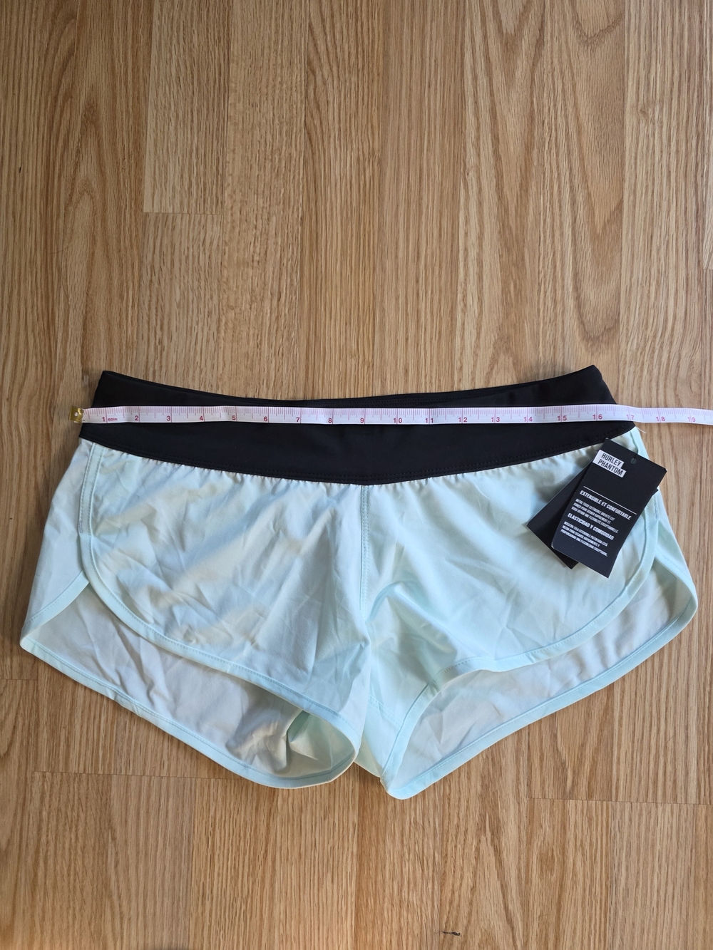 Hurley Women’s Phantom Boarshorts Medium - Picture 8 of 8